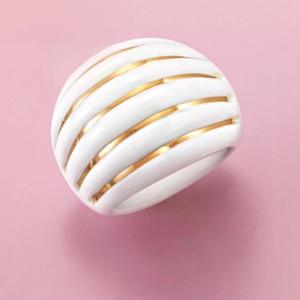 14k Yellow Gold And White Agate Dome Ring